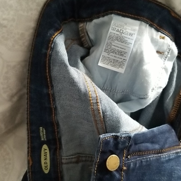 Old navy rockstar straight leg jeans - Picture 3 of 3